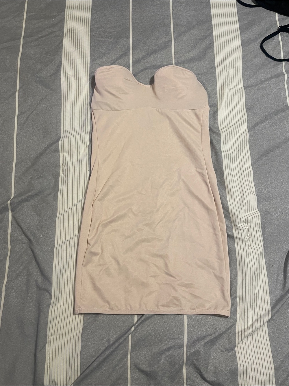 Flexees Strapless Sweetheart Dress in Light Blush